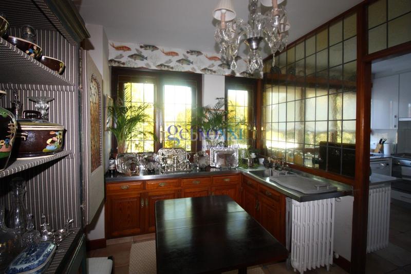 Foto 8d3d320f-4bfe-46e1-98e5-6c6d25356c2f. Appartamento con riscaldamento parcheggio in Las Arenas Getxo