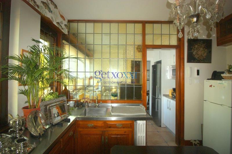 Foto efa0bb9a-065d-463a-9594-b202cf06cbda. Appartamento con riscaldamento parcheggio in Las Arenas Getxo