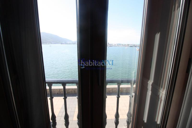 Foto e74928e0-1be5-4d74-a780-7aaf18003463. Piso en Las Arenas Getxo