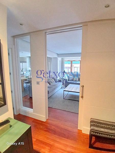 Foto 39c664bb-18aa-4fbd-a81f-837332623cb9. Appartamento con riscaldamento parcheggio in Las Arenas Getxo