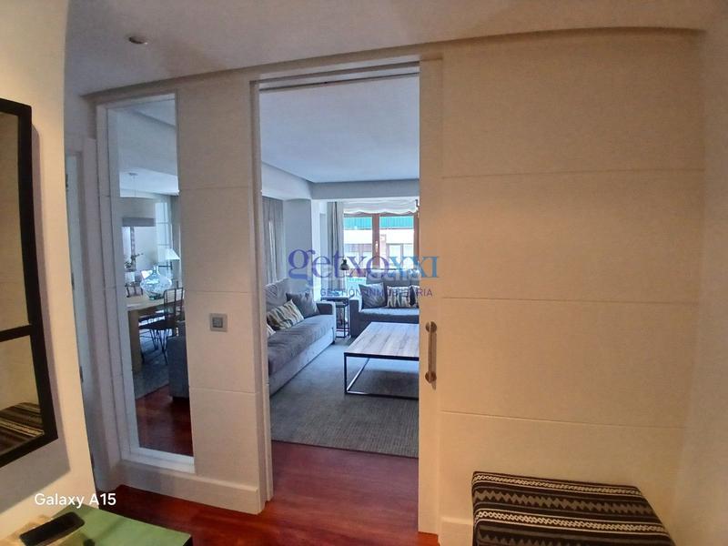 Foto 7b2512df-94fa-47ea-bd2f-f539d1e1d892. Flat with heating parking in Las Arenas Getxo