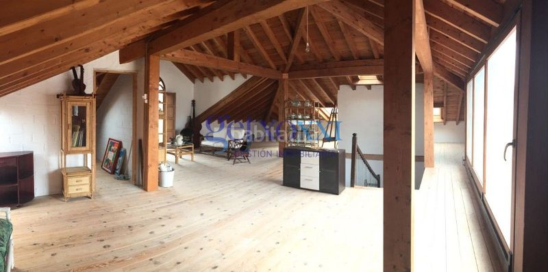 Foto 9e78c373-e8ef-44ec-bb8e-2f88fedfa424. Chalet en carretera general de gama 31 en Bárcena de Cicero