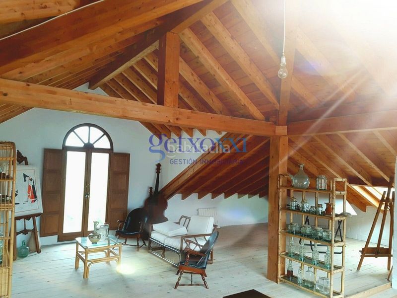 Foto ecc3fa4d-dc55-4d3e-9435-b999106879ec. Chalet en carretera general de gama 31 en Bárcena de Cicero