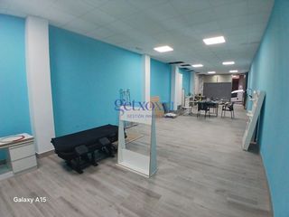Business premise in Máximo garcia garrido kalea 9