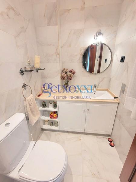 Foto 00e82507-27e1-4b4e-b9cc-9271dee7b1c2. Casa adosada gestión inmobiliaria xxi pone en venta en exclusiva, adosado dúplex en la prestigiosa calle de zugazarte de Las Arenas, de 2 en Getxo