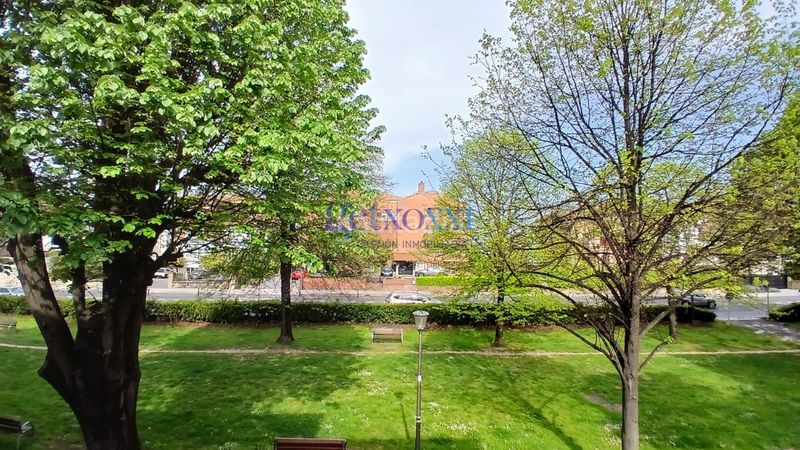 Foto 699da49b-d907-4257-85c6-d5090b378586. Casa adossada amb xemeneia calefacció aparcament a Getxo