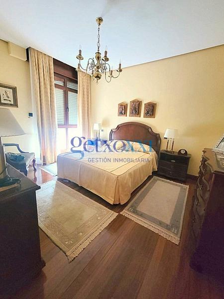 Foto bbdf4c7a-d186-4f0a-9284-f3cb312b6b8e. Casa adosada gestión inmobiliaria xxi pone en venta en exclusiva, adosado dúplex en la prestigiosa calle de zugazarte de Las Arenas, de 2 en Getxo