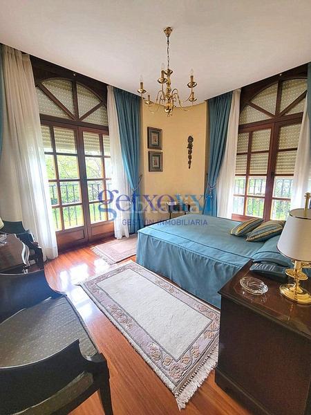Foto cd9cc9cb-2157-4f40-bf60-3d58a5d71e28. Casa adosada gestión inmobiliaria xxi pone en venta en exclusiva, adosado dúplex en la prestigiosa calle de zugazarte de Las Arenas, de 2 en Getxo