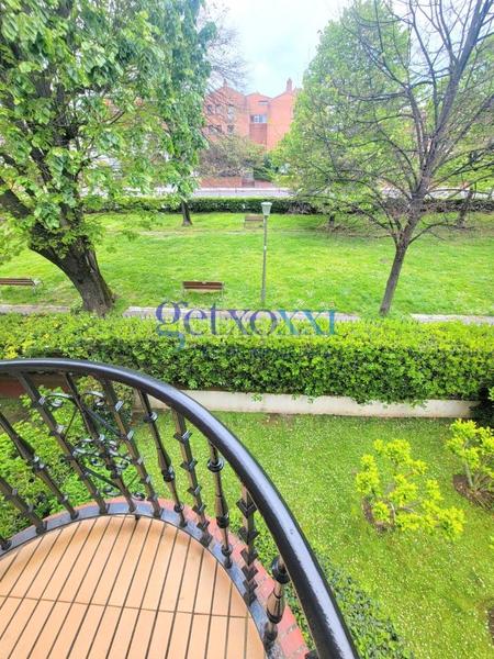 Foto d6f61e60-abf3-4e3b-addd-ef71e47506e8. Casa adosada gestión inmobiliaria xxi pone en venta en exclusiva, adosado dúplex en la prestigiosa calle de zugazarte de Las Arenas, de 2 en Getxo