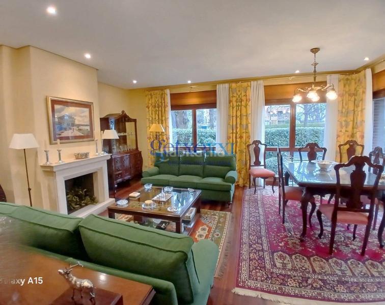 Foto d88b7e3d-229b-499d-aaab-d916cc506ce3. Casa adosada gestión inmobiliaria xxi pone en venta en exclusiva, adosado dúplex en la prestigiosa calle de zugazarte de Las Arenas, de 2 en Getxo