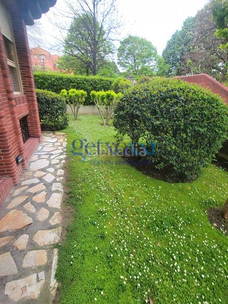 Foto ecae8cfc-ba9a-45ee-9388-109839350a40. Casa adosada gestión inmobiliaria xxi pone en venta en exclusiva, adosado dúplex en la prestigiosa calle de zugazarte de Las Arenas, de 2 en Getxo