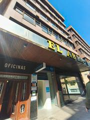 Büro in Calle las Mercedes Kalea