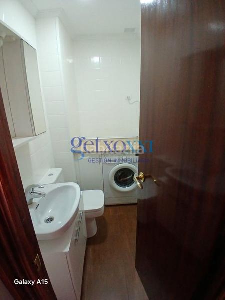 Foto 50602b0b-d5ba-4bf8-a759-8e02ad93fd89. Miete etagenwohnung mit heizung parking in Las Arenas Getxo
