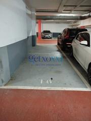 Car parking in Urkijo Kalea 13