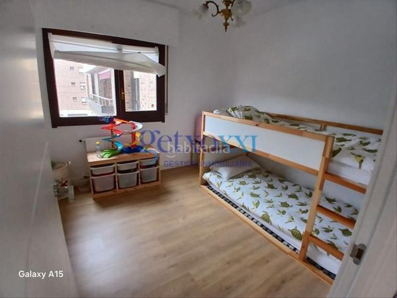 Foto 1b4a745e-9ff6-4233-aa19-985b3f6bab10. Flat with heating parking in Las Arenas Getxo