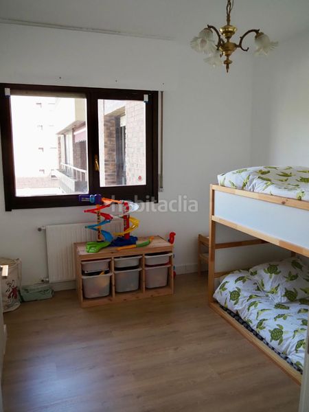 Foto c1593785-1897-41be-ba1c-297cd793d35c. Pis amb calefacció aparcament a Las Arenas Getxo