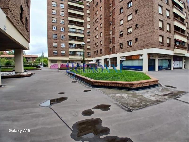 Foto bf3b9b5b-87e8-4aa3-b571-6fc92d5e0193. Piso en Las Arenas Getxo