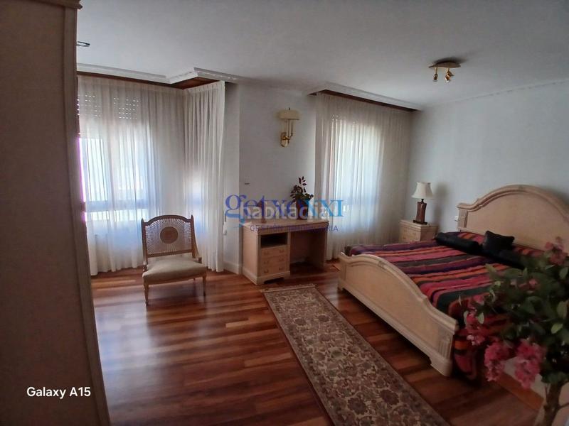 Foto e40d4d6e-028d-4ea4-8d94-c02b4b35a897. Appartement avec cheminée chauffage dans Las Arenas Getxo