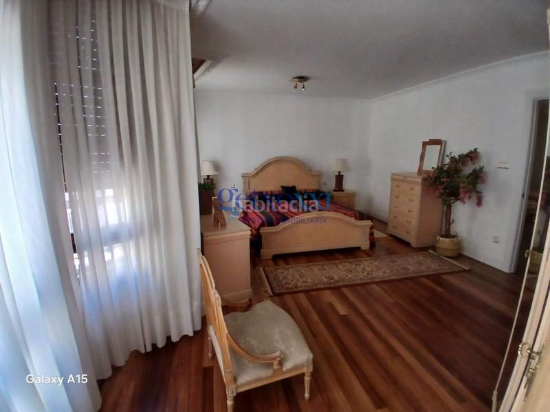 Foto 767ad025-2cfb-499b-95a4-6aff870f4bf8. Piso en Las Arenas Getxo