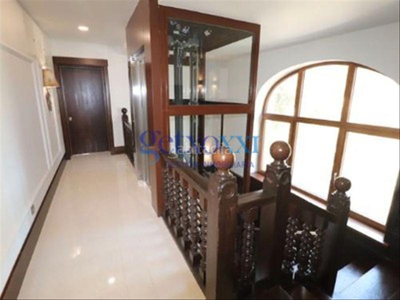 Foto 22477017-9e4e-4be8-967b-2f27e33a0732. Zweistöckige wohnung mit parking pool in Las Arenas Getxo