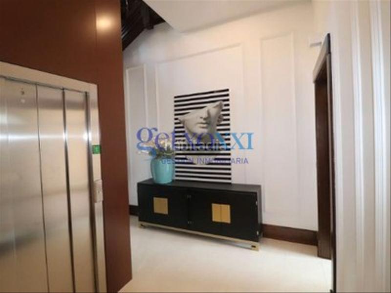 Foto e1937b06-d851-454c-bfe9-5512837abcf8. Zweistöckige wohnung mit parking pool in Las Arenas Getxo