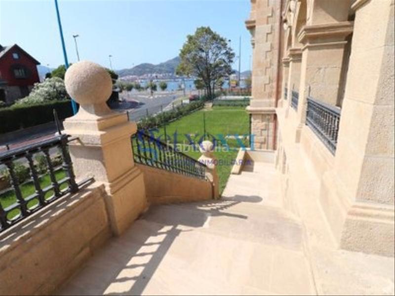 Foto fe0af61d-908b-475e-b5ea-d81e6e9cc00c. Zweistöckige wohnung mit parking pool in Las Arenas Getxo