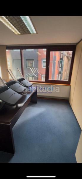 Foto a80a31af-f4fa-4c9b-87db-ec1140f5121b. Affitto ufficio con riscaldamento in Las Arenas Getxo