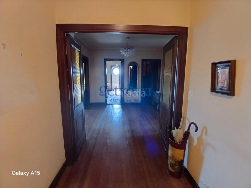 Foto 714017ba-dc52-4522-b97b-8323232439c8. Attique avec cheminée chauffage parking dans Neguri Getxo