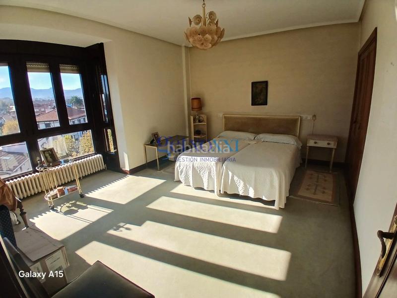 Foto 98933aec-0ac2-4c08-8ed1-aec2b2866ae3. Attique avec cheminée chauffage parking dans Neguri Getxo