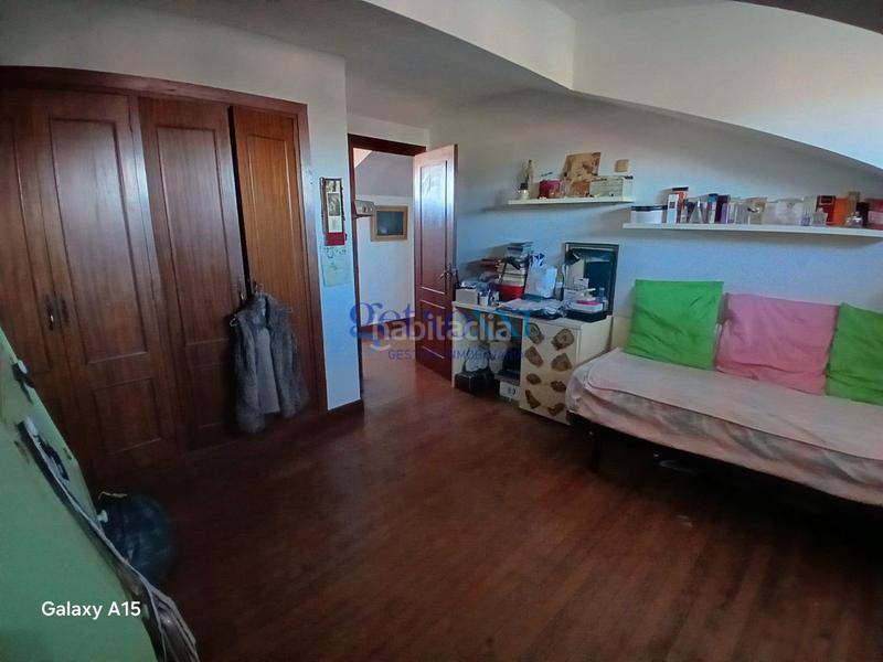 Foto ca26c4d8-13cb-452c-a1b4-8a70b496390d. Attique avec cheminée chauffage parking dans Neguri Getxo