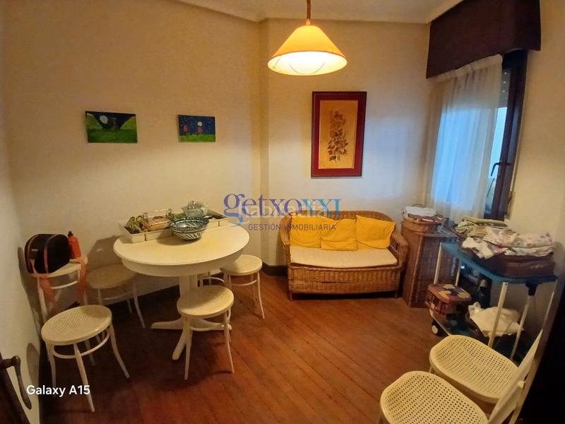 Foto 1183b28e-6a79-44c9-b363-9f210ddcfec2. Dachwohnung mit kamin heizung parking in Neguri Getxo