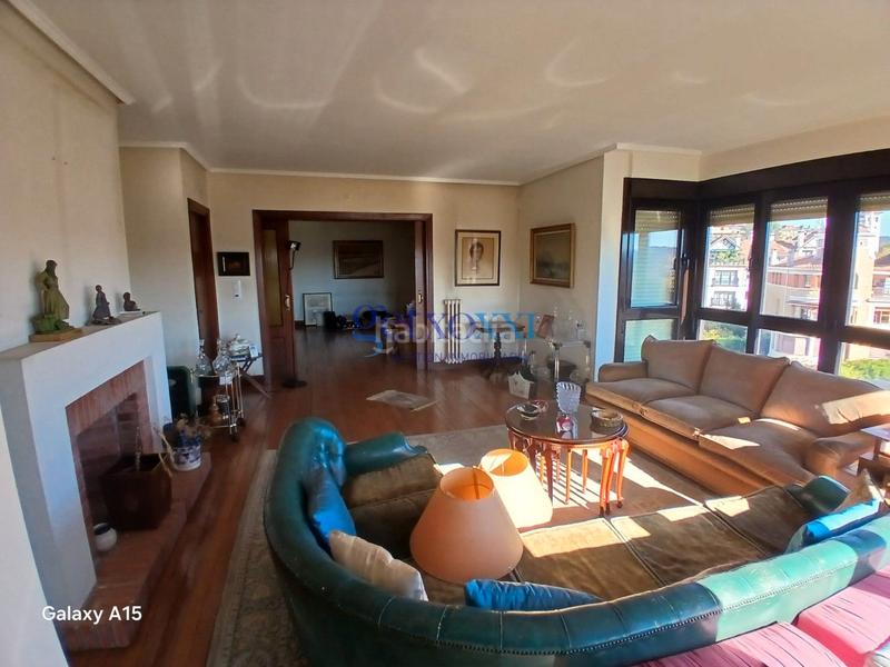 Foto 4547dc42-4faa-4197-b7f7-8a7bb58a2990. Dachwohnung mit kamin heizung parking in Neguri Getxo