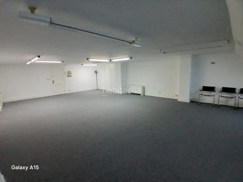 Foto 015f3791-ea7b-45c3-be22-ac4e25f56e23. Rent office space in Las Arenas Getxo
