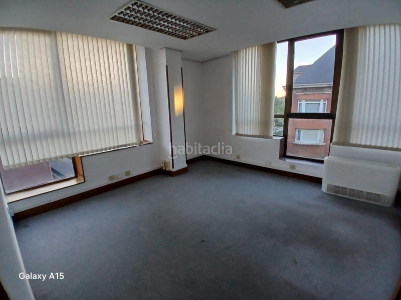 Foto a1891d79-502b-41ae-9385-becfaeb7f4fc. Location bureau dans Las Arenas Getxo