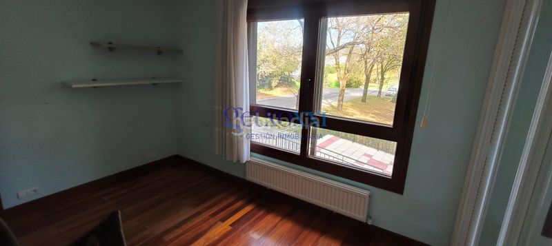 Foto 2851ca5c-bd2c-45a2-97fb-4c766b531e2d. Flat with heating parking pool in Artatza-Pinueta-Pinosolo Leioa