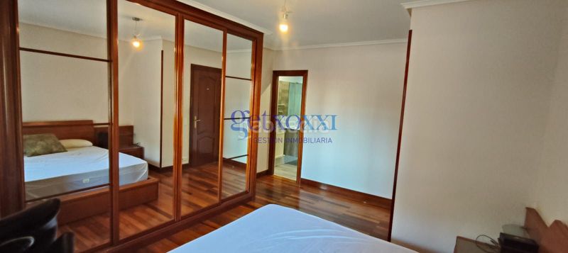 Foto bb595ee7-7f6e-4454-830e-90a0cfdb5558. Flat with heating parking pool in Artatza-Pinueta-Pinosolo Leioa