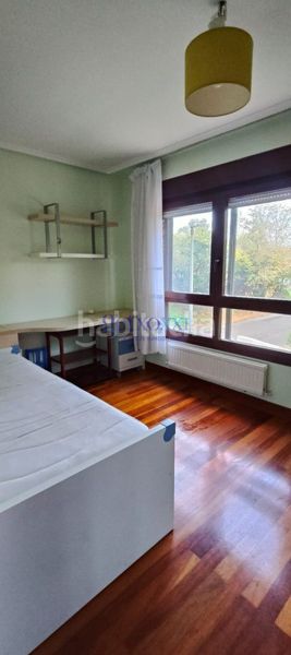 Foto bbfa77d3-cd24-4e51-9b40-07667f50a5fe. Flat with heating parking pool in Artatza-Pinueta-Pinosolo Leioa