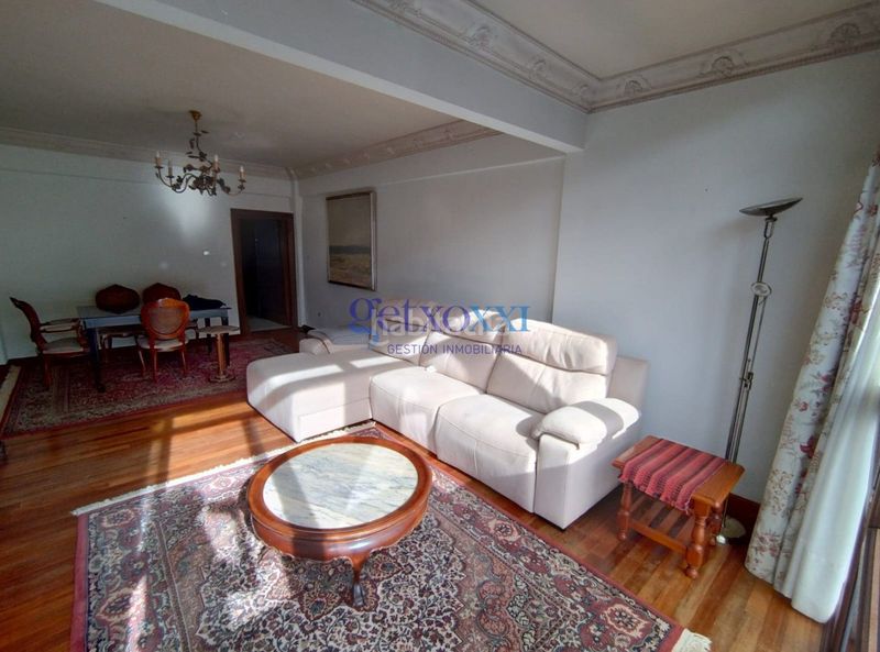 Foto 19d82288-b969-4126-898a-eb610f6eda64. Rent flat with heating in Las Arenas Getxo