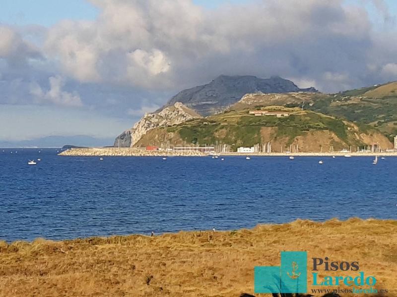 Foto d128d297-2c43-4b94-9b78-fea48728faf8. Location appartement dans enrique mowinkel 78 dans Zona Playa Laredo