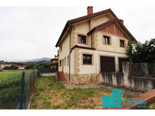 Casa aparellada  La mies. Casa pareada en venta en ampuero