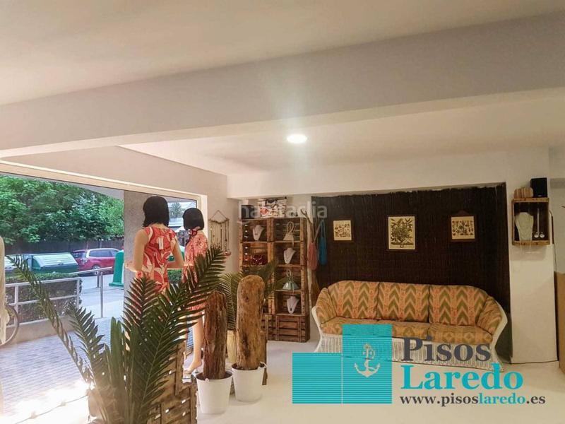Foto facc9115-224b-4147-893b-6bbbb3d096cb. Locale commerciale in avenida la libertad 40 in Zona Playa Laredo