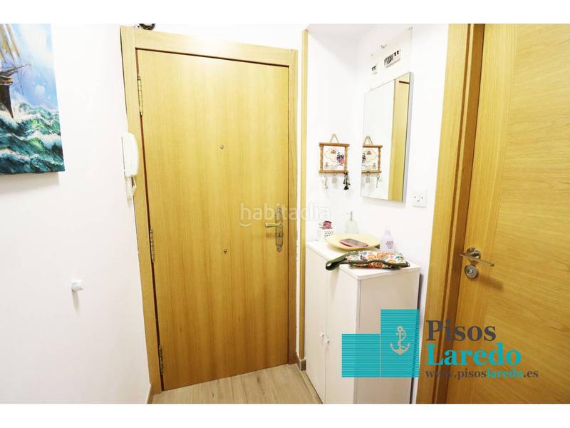 Foto 4a1e07fe-6482-45d6-844e-6a18c8a3ccc6. Location appartement avec chauffage parking dans Carlos V Laredo