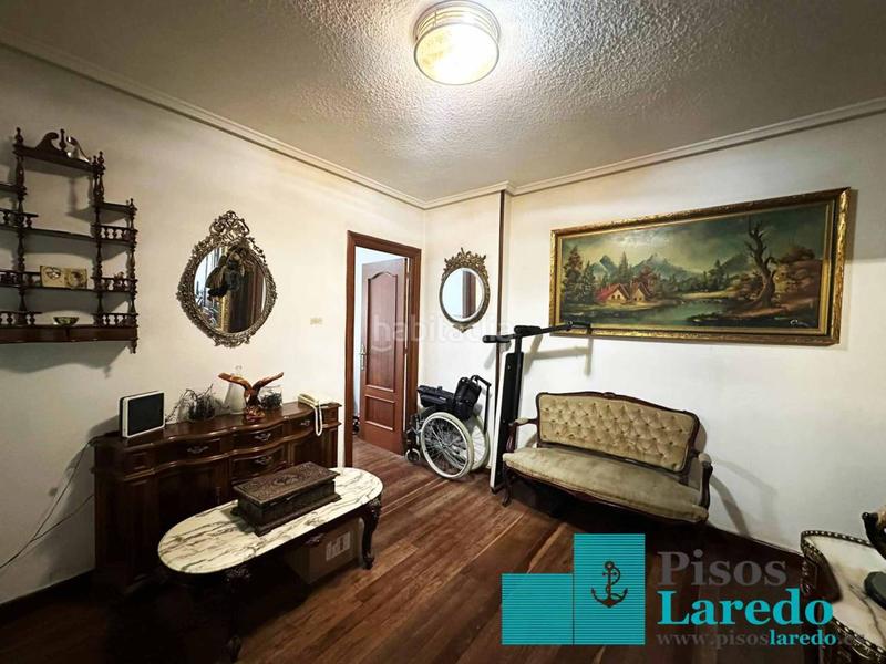 Foto 39535140-99ed-413d-832a-a491e74ca5eb. Piso estupendo piso a pie de playa! en Centro Laredo