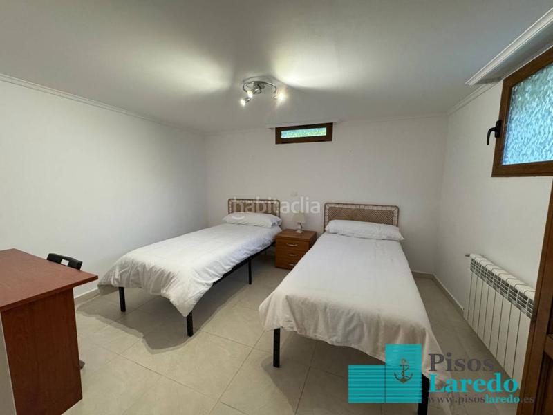 Foto dcdf3583-82bb-4fe8-ac22-97fe40d01bc0. Alquiler chalet en calle san pedro 1 chalet en alquiler en laredo. no larga duración!!!! en Limpias
