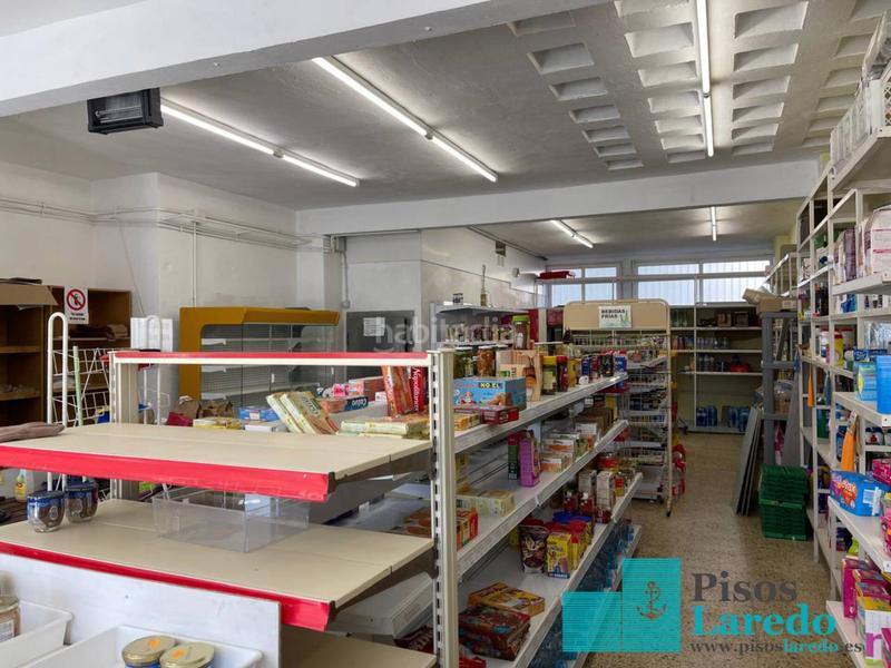 Foto 038337f0-2a65-4224-82c3-7a43b7a65046. Affitto locale commerciale in Carlos V 1 in Carlos V Laredo