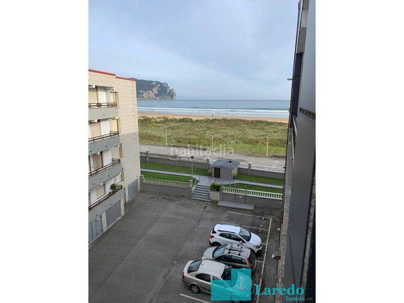 Foto 7bae4335-2897-48f5-bd9c-5a768b3961c6. Rent flat in avenida enrique mowinckel 40 in Zona Playa Laredo
