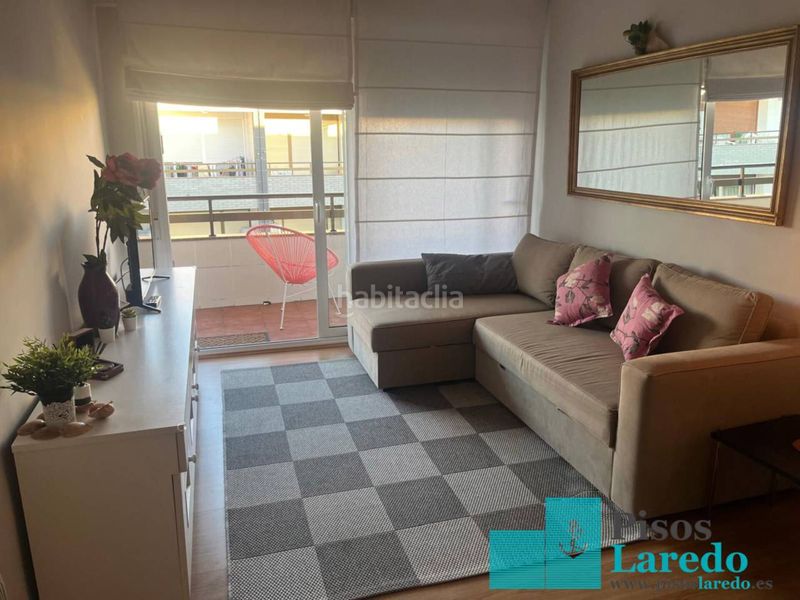 Foto f1ffcaaf-a66f-4a38-8765-37c6b2026a8c. Rent flat in avenida enrique mowinckel 40 in Zona Playa Laredo