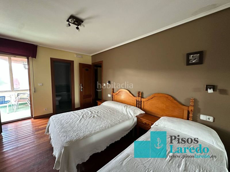 Foto aed6e35d-80e7-4af7-a0a2-b1918f87be10. Edifici a calle iseca vieja 1 a Liendo