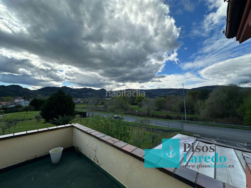 Foto fa4c652a-3489-4bb7-b075-47c5a90ded29. Edifici a calle iseca vieja 1 a Liendo