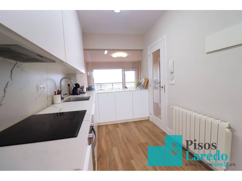 Foto 3ada32e1-f534-46a8-9a45-4ae2f79d70a1. Location appartement dans el puntal 13 dans Centro Laredo